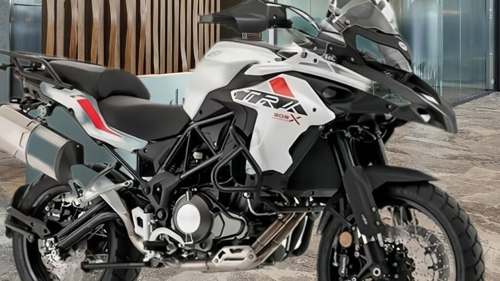 Benelli TRK 502X